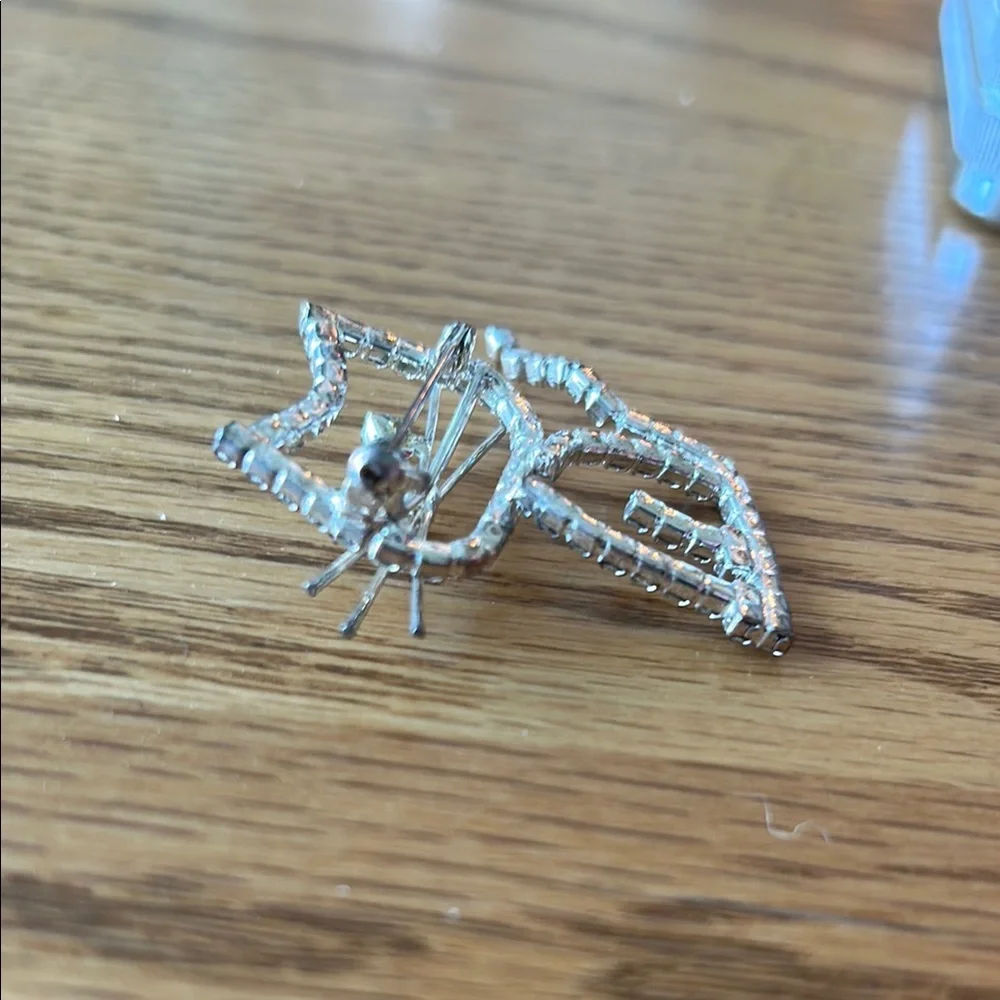 Cat Rhinestone Brooch - Picture 5 of 10